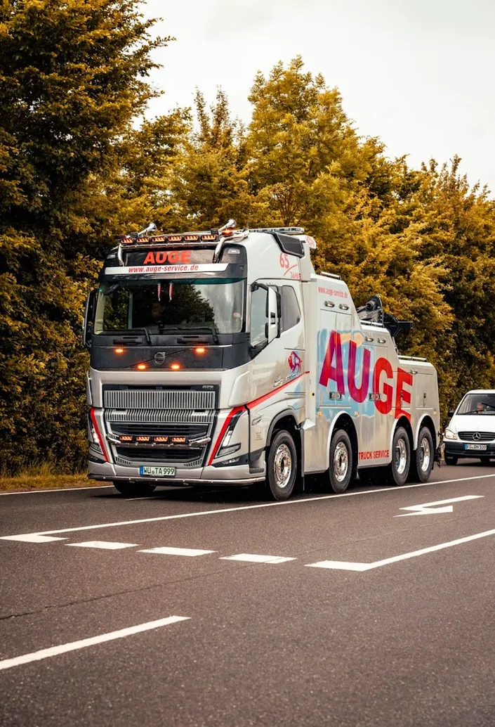 Augé GmbH Würzburg | Autovermietung | Abschleppdienst | Kranverleih