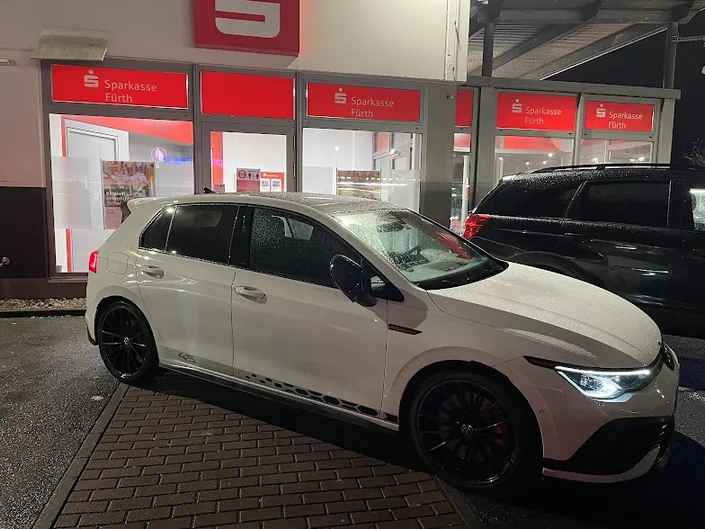 Avis Autovermietung – Nürnberg West