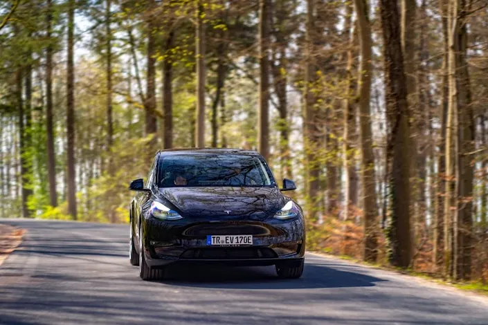 EV Services GmbH