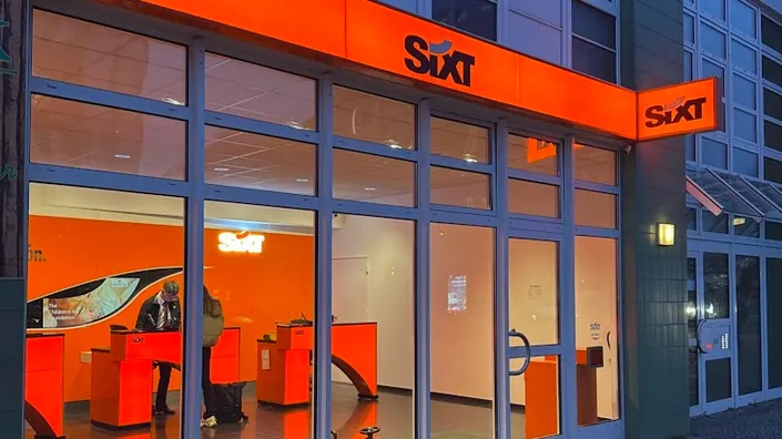 SIXT Autovermietung Berlin Tempelhof