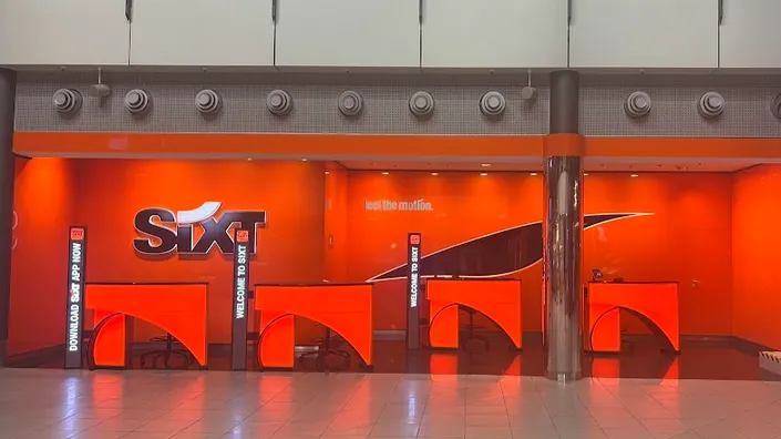 SIXT Autovermietung Leipzig Halle Flughafen